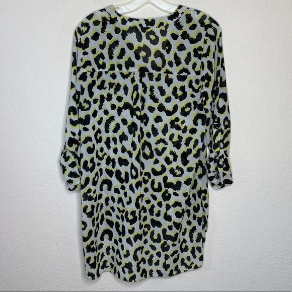 GB Animal Print Top - Picture 4 of 6